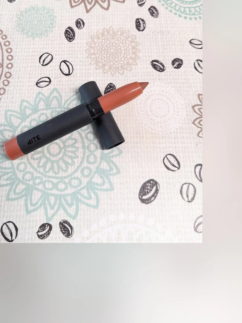 Bite Beauty Power Move Creamy Matte Lip Crayon - Amaretto